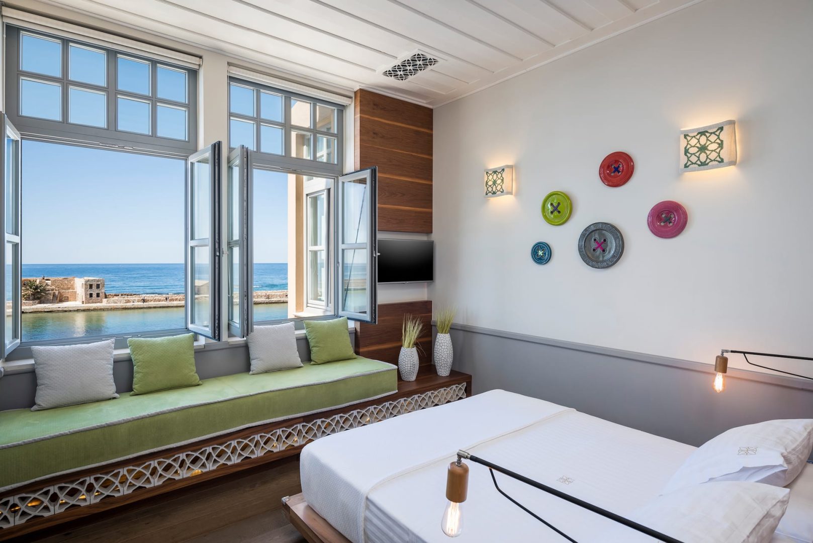 Deluxe Double Room with Front Sea View [Fabric]