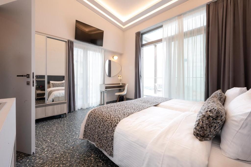 Pearl SeaBreeze Suites - DSV - 5