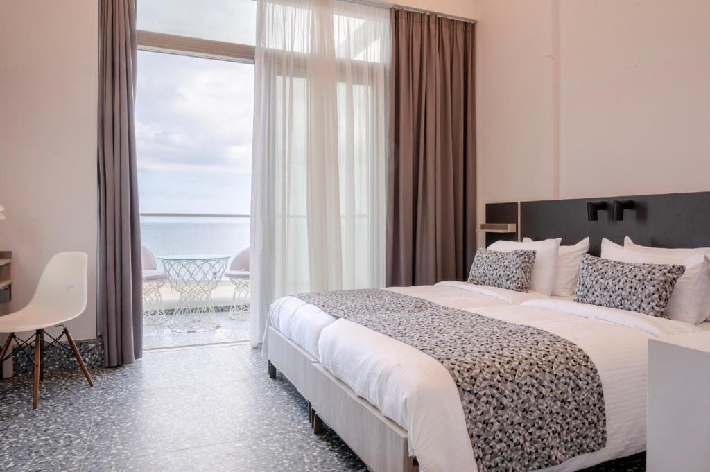 Pearl SeaBreeze Suites - DSV - 6