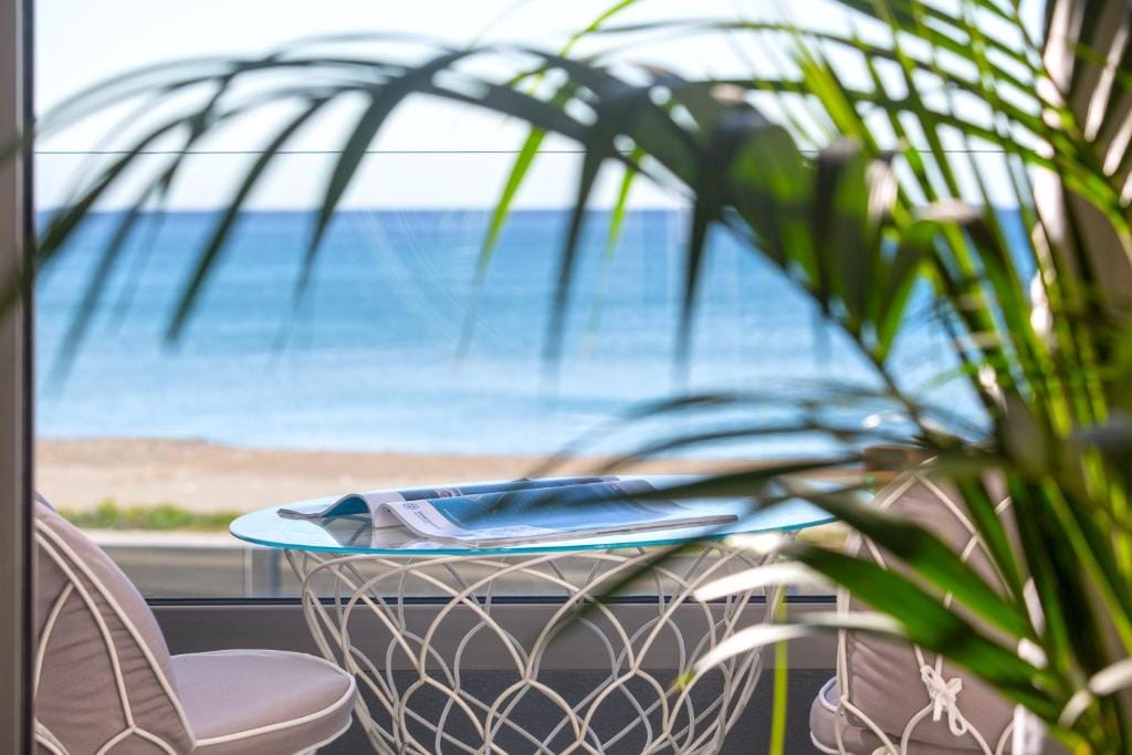 Pearl SeaBreeze Suites - DSV - 12