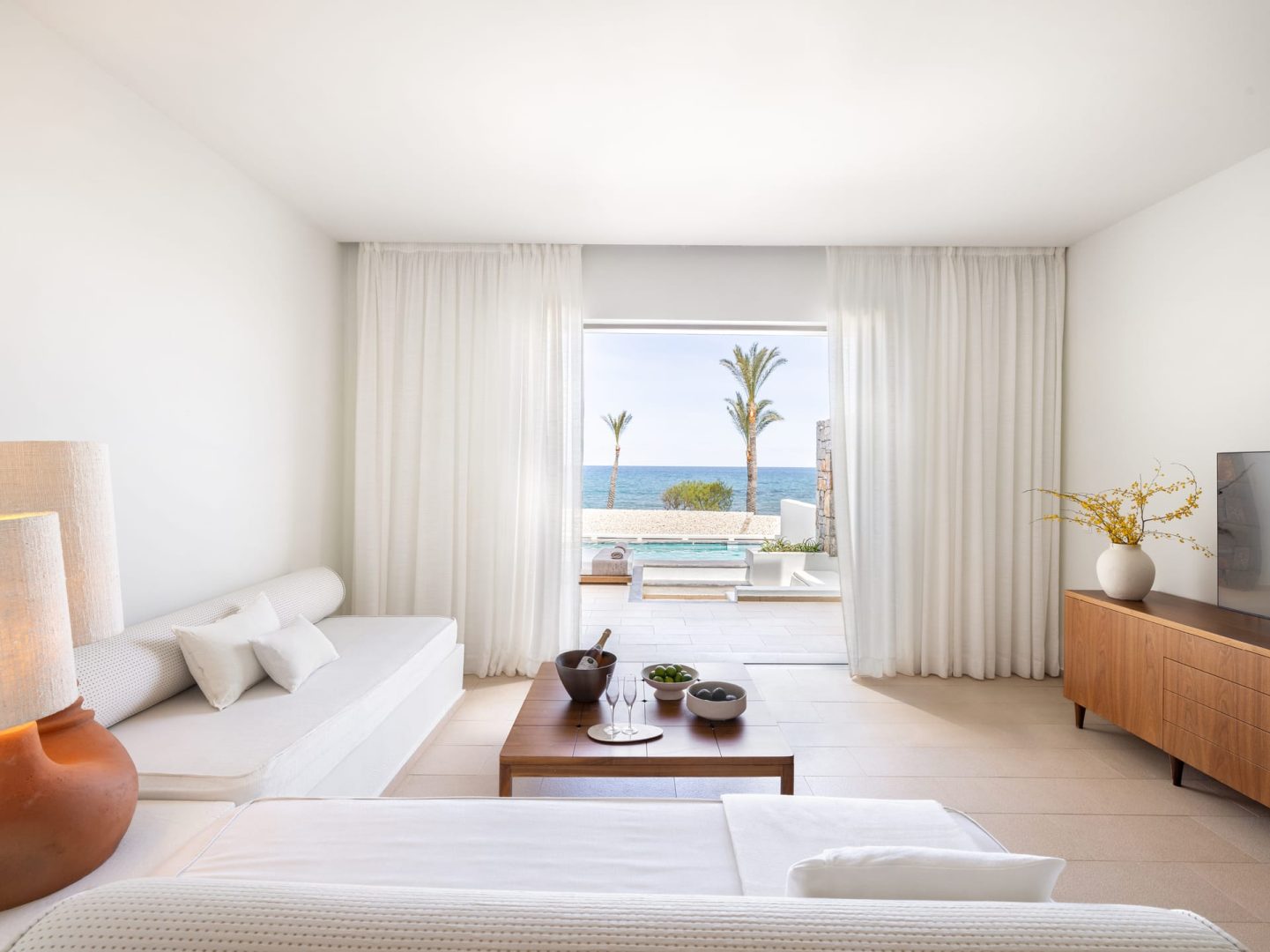 2 Bedroom dream villa with sea view and private pool