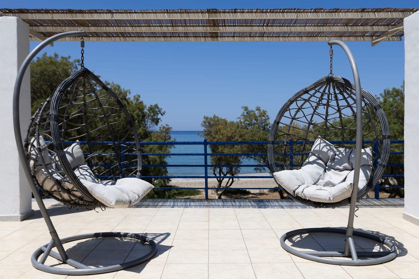 Pelekanos Beachfront Apartment | Episkopi Beach | Rethymno