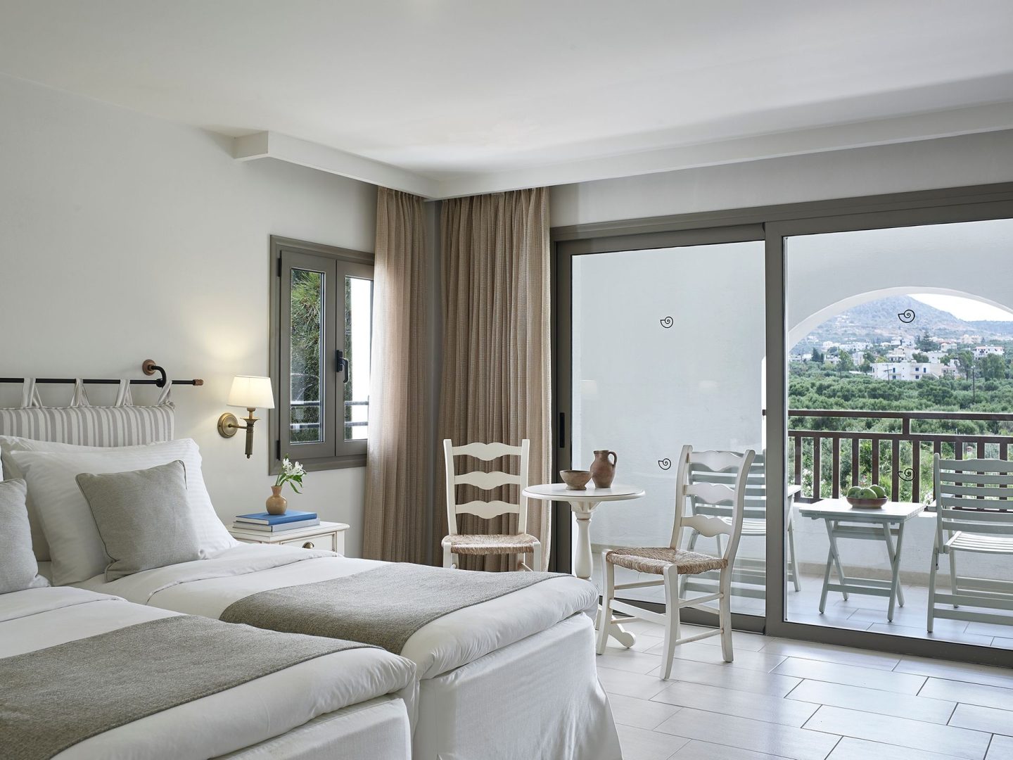 Garden/Mountain View Room