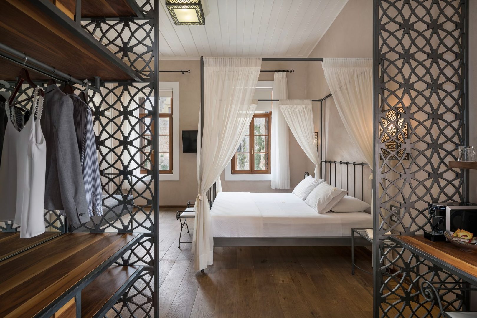 Junior Suite Old Town View
