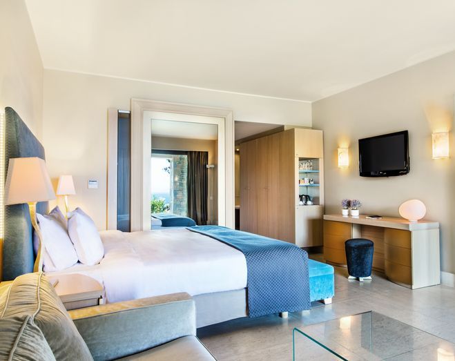 Deluxe Junior Suite