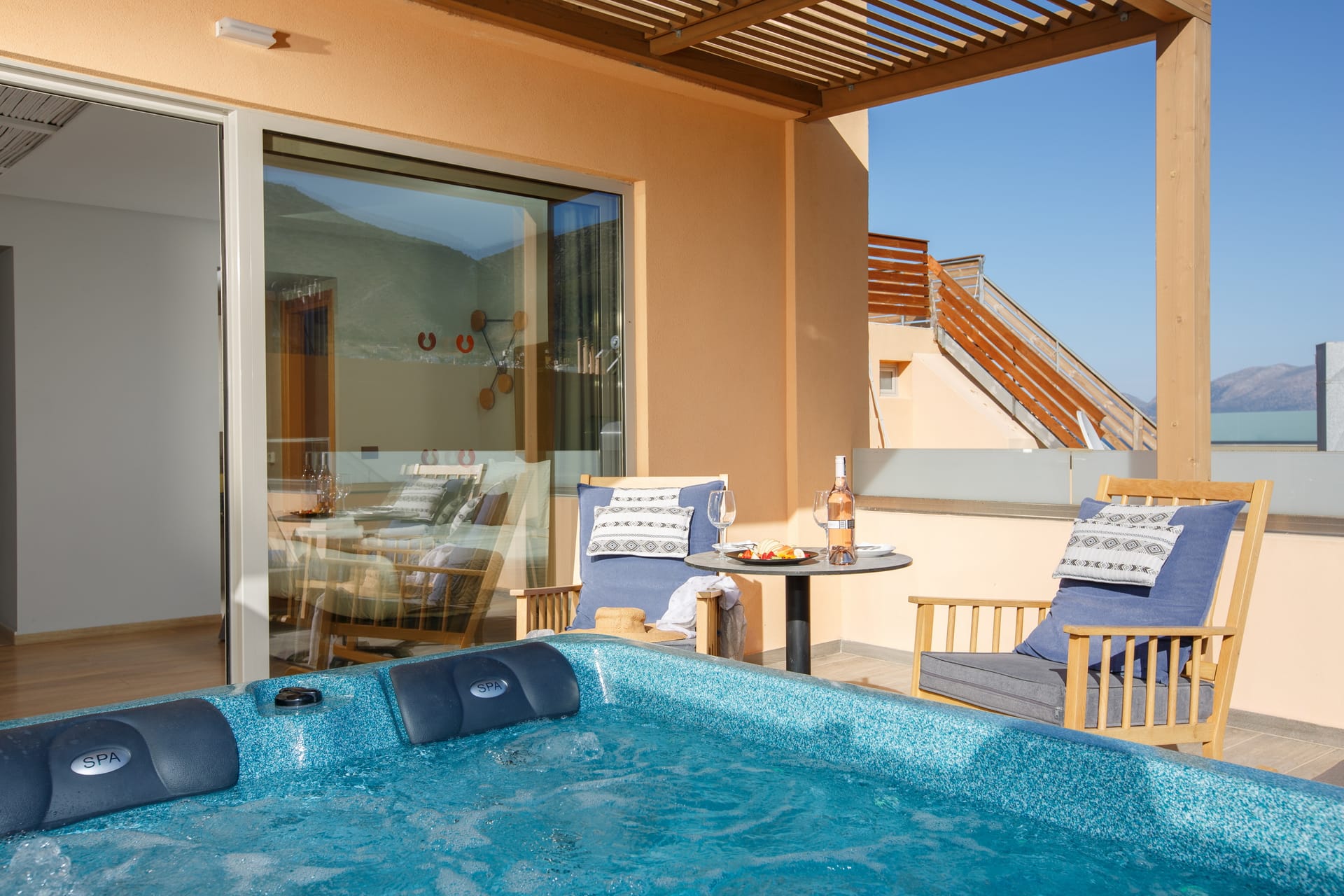 Deluxe Room City View with Outdoor Jacuzzi