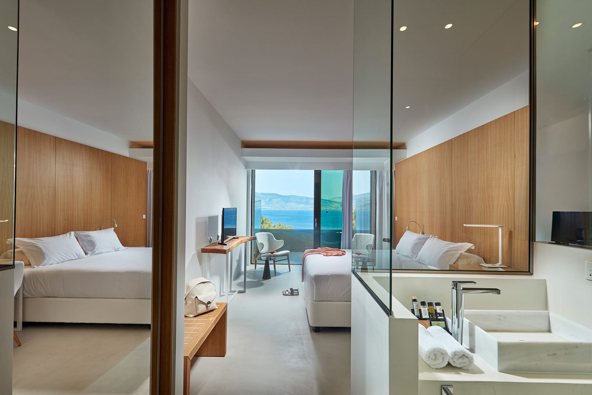 Superior Room Side Sea View
