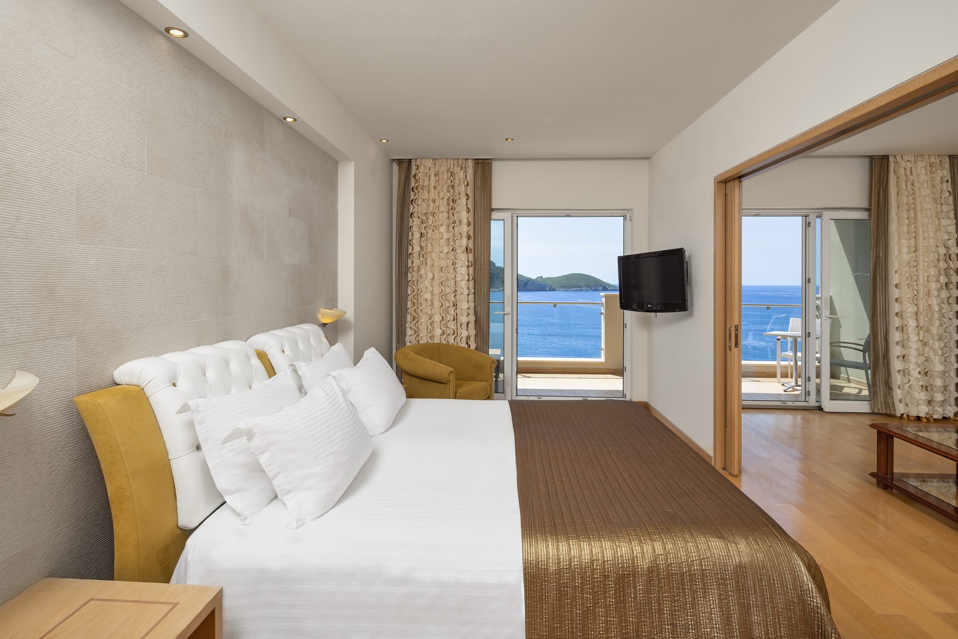 Akrotiri Beach Hotel - SUITE - 2