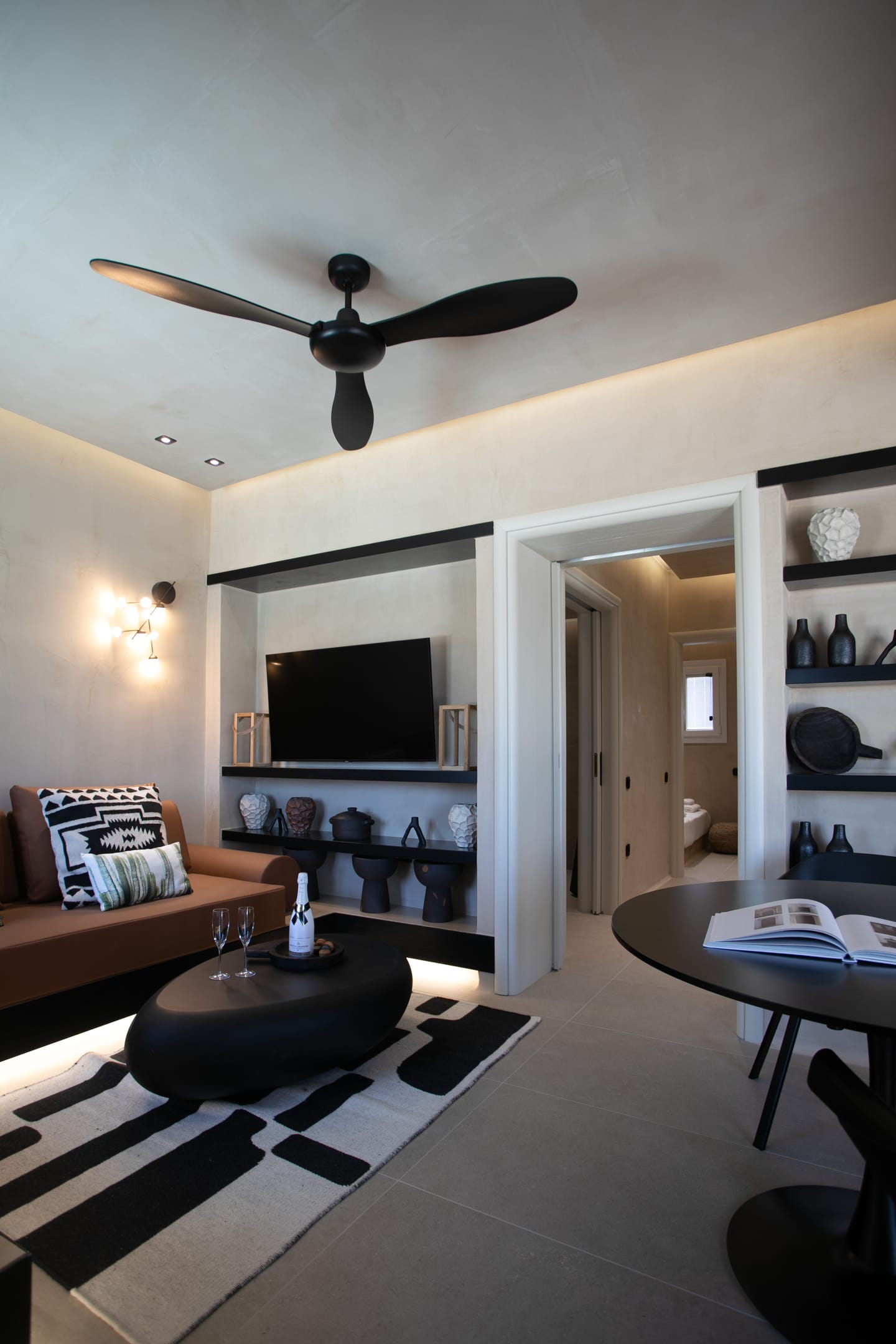 Eden Beachfront Residences and Suites - SUPER - 8