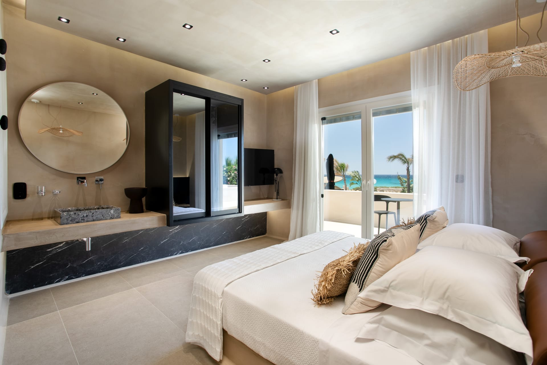 Premium Sea View 2-Room Residence with Outdoor Hot Tub