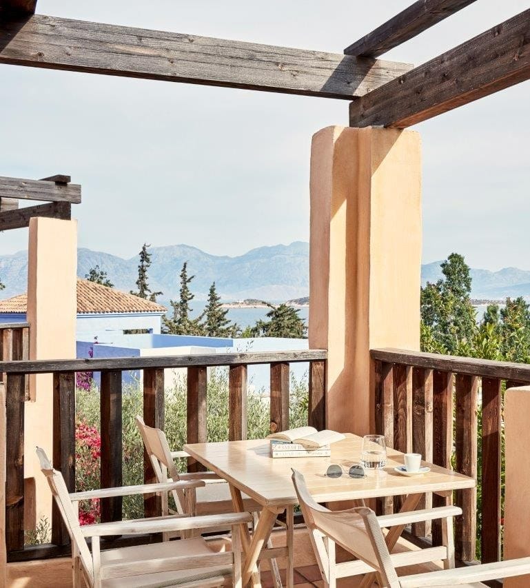 Superior Family Apartment Side Sea View