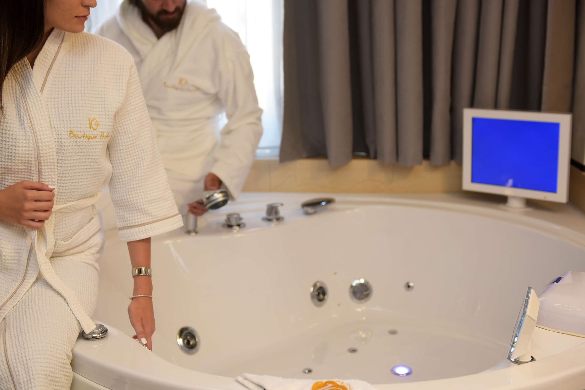 10GR Boutique Hotel & Wine Bar Rhodes - SUILIN - 6