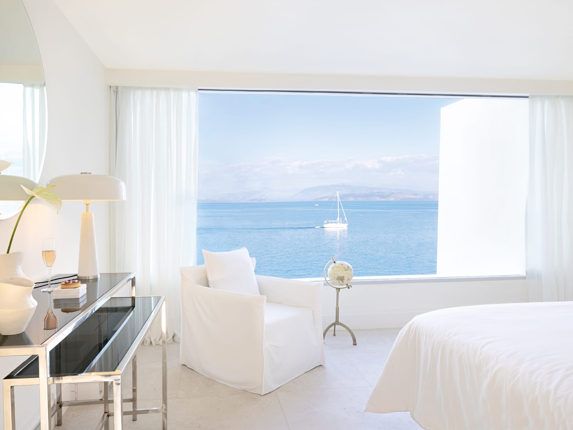 Maisonette on the Rocks Waterfront