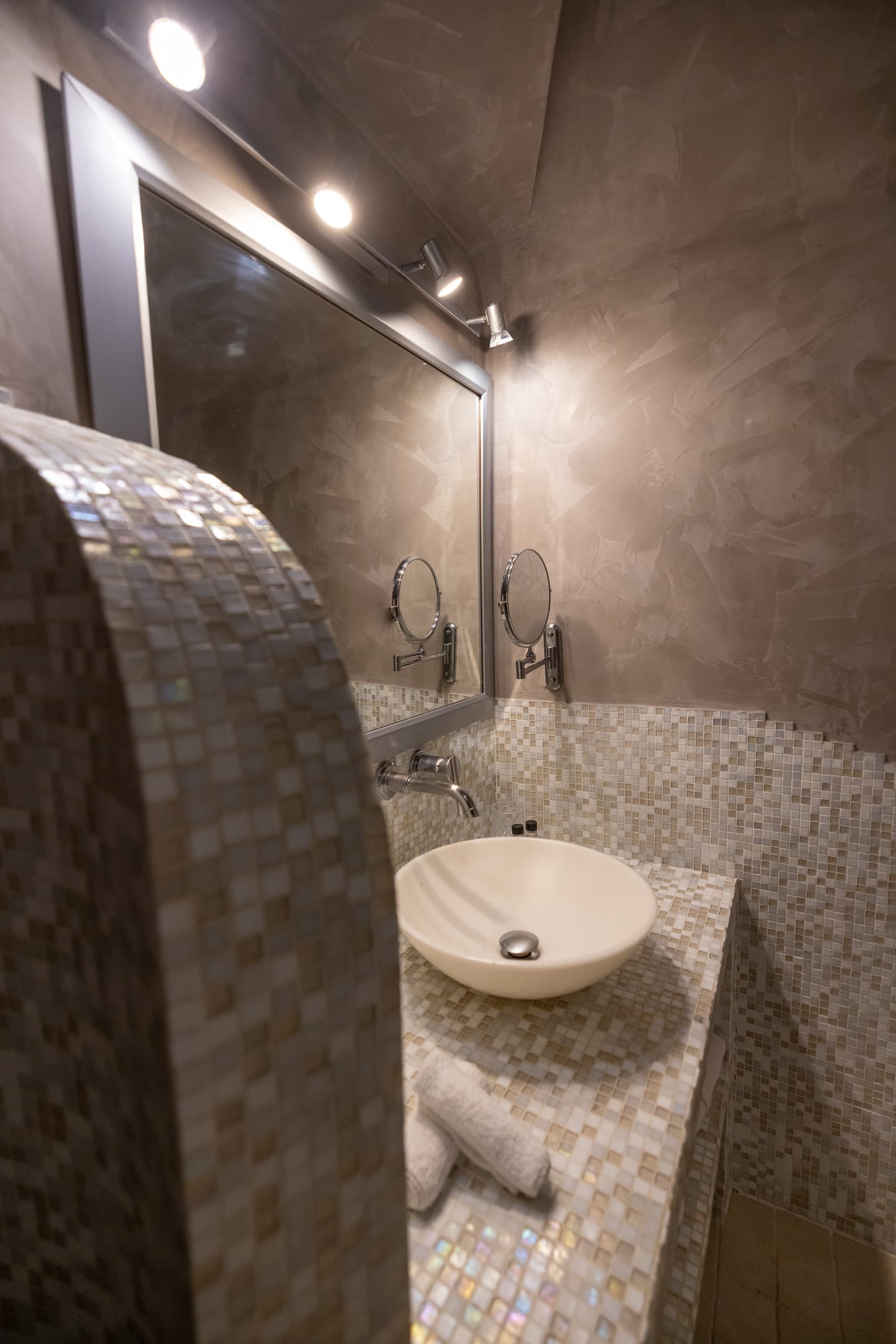 Above Blue Suites - PEARL - 13