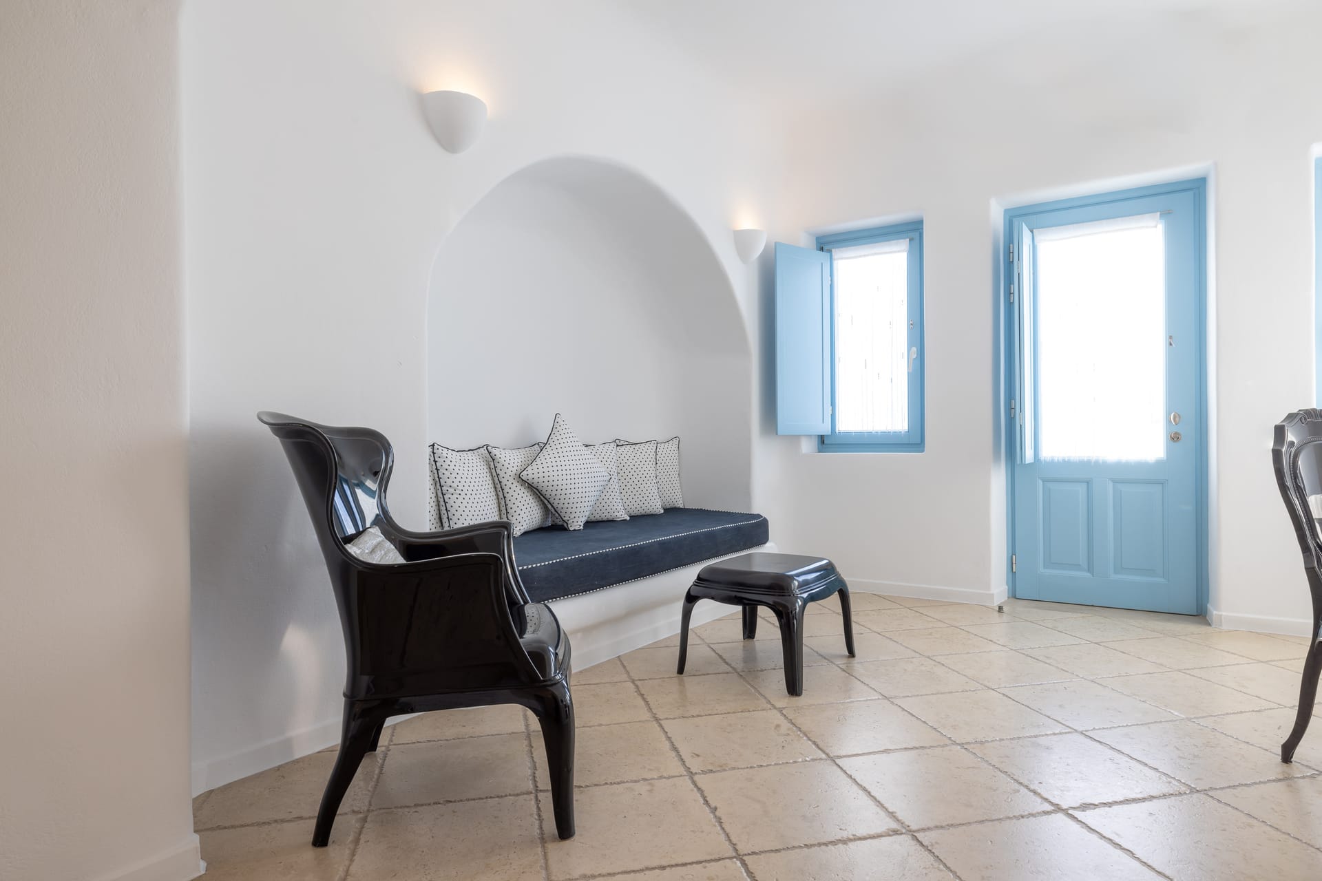 Above Blue Suites - HARMON - 23