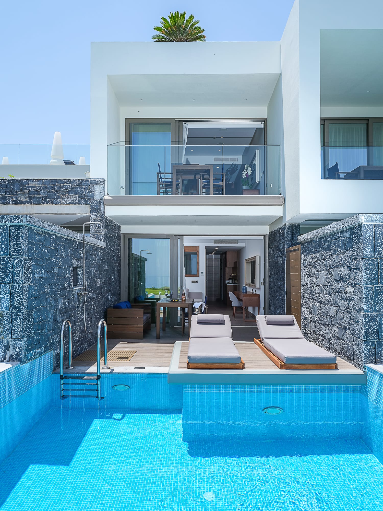 Supreme Suite Sea View in two levels with Private Pool