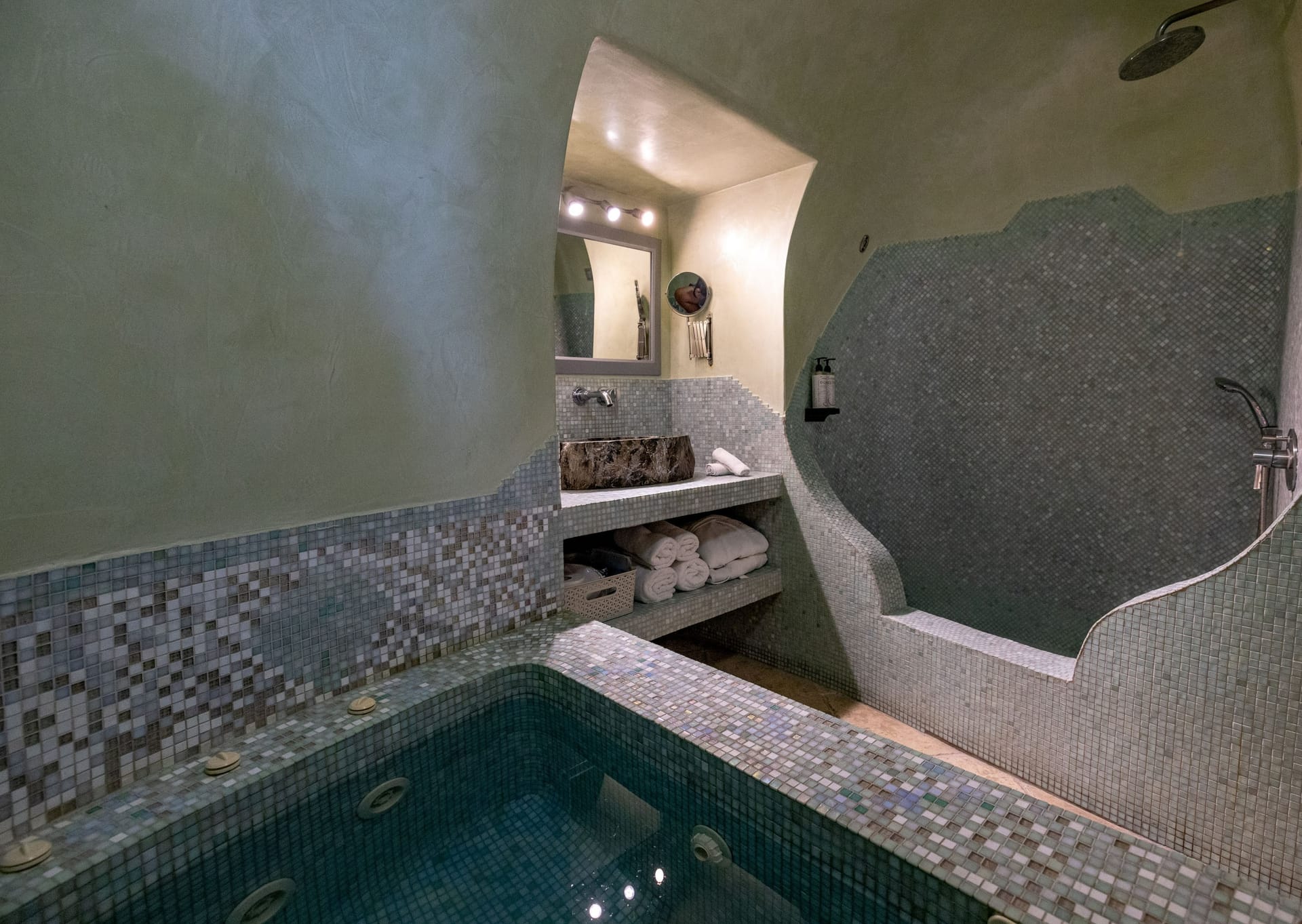 Above Blue Suites - LAGOON - 15