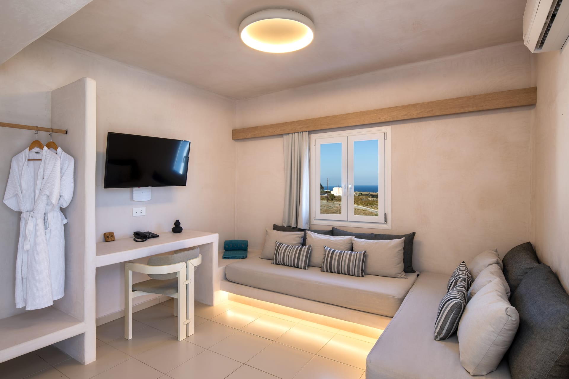 Aelia Luxury Suites - AELIA - 9