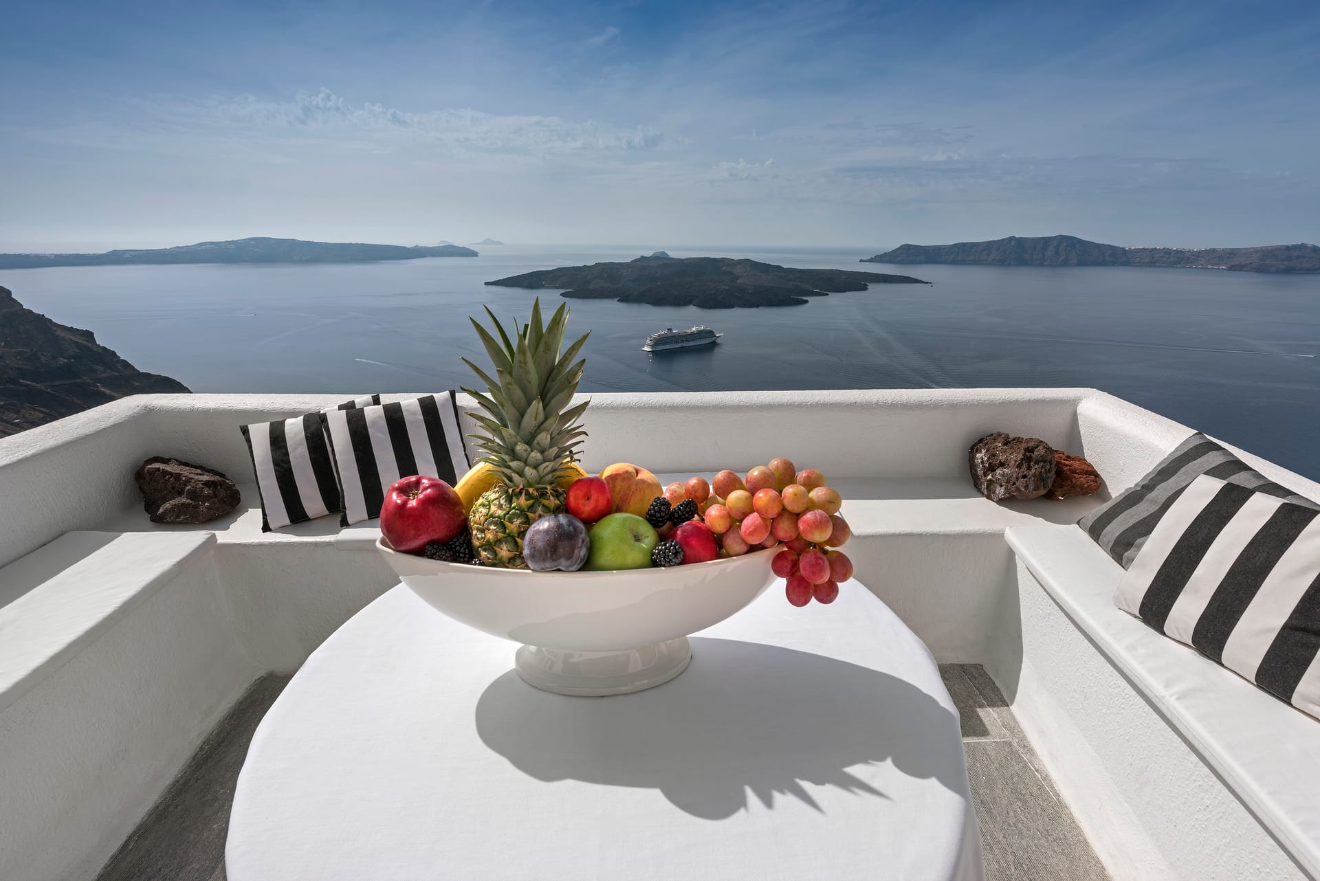 Panoramic Sunset View Suites