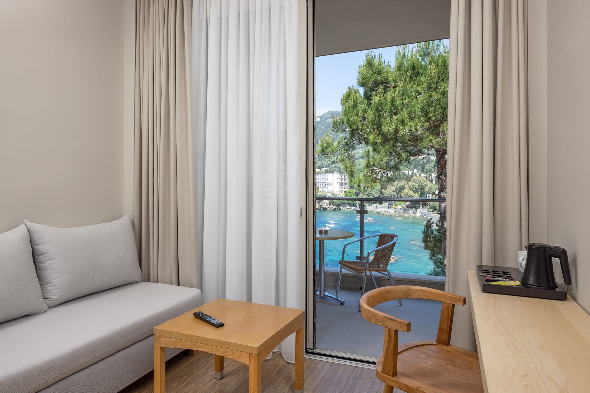 Akrotiri Beach Hotel - BAY - 2