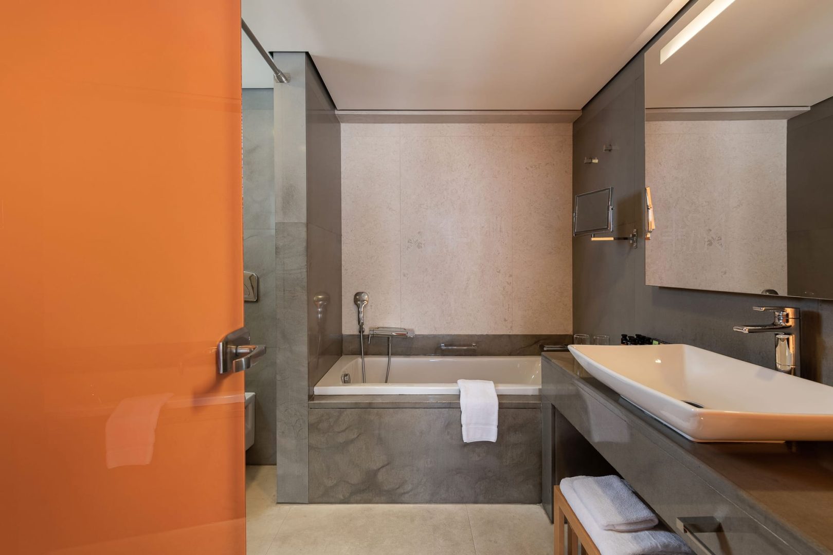 Avra Imperial Hotel - 2BFAM - 4