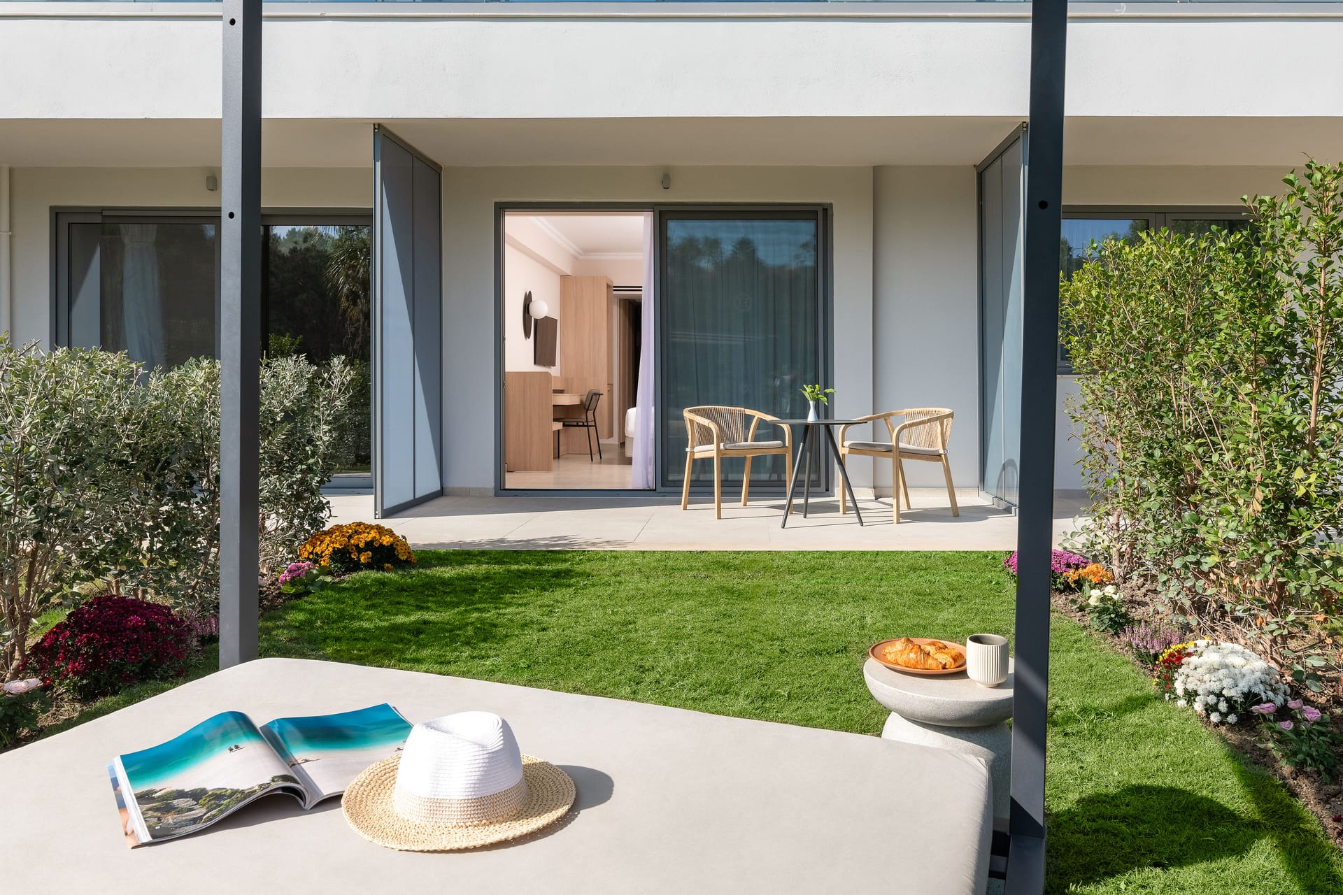 Executive Suite Private Garden