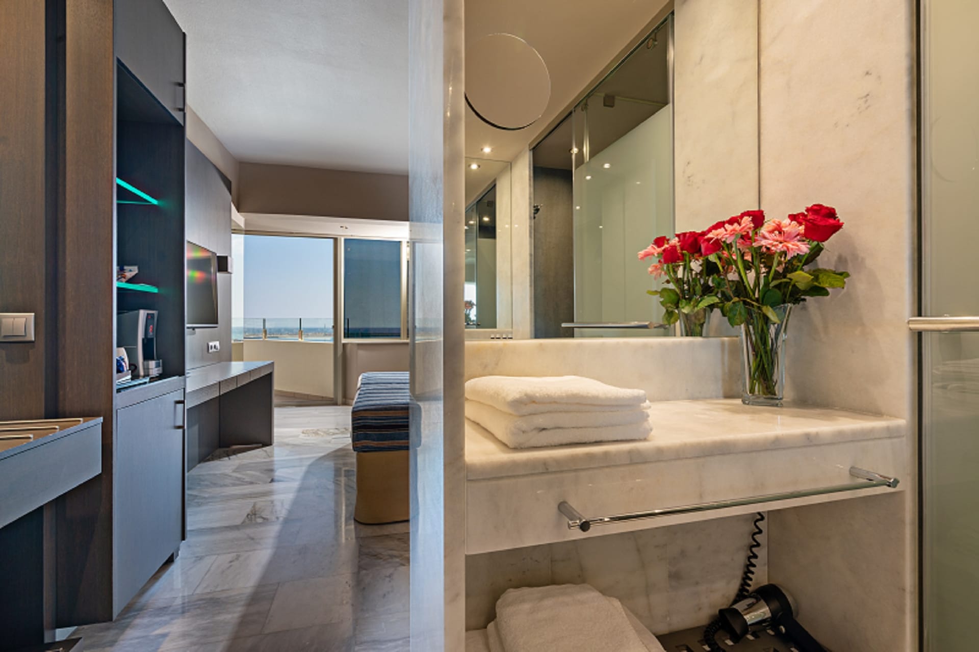 Kyma Suites Beach Hotel - GRAND - 10