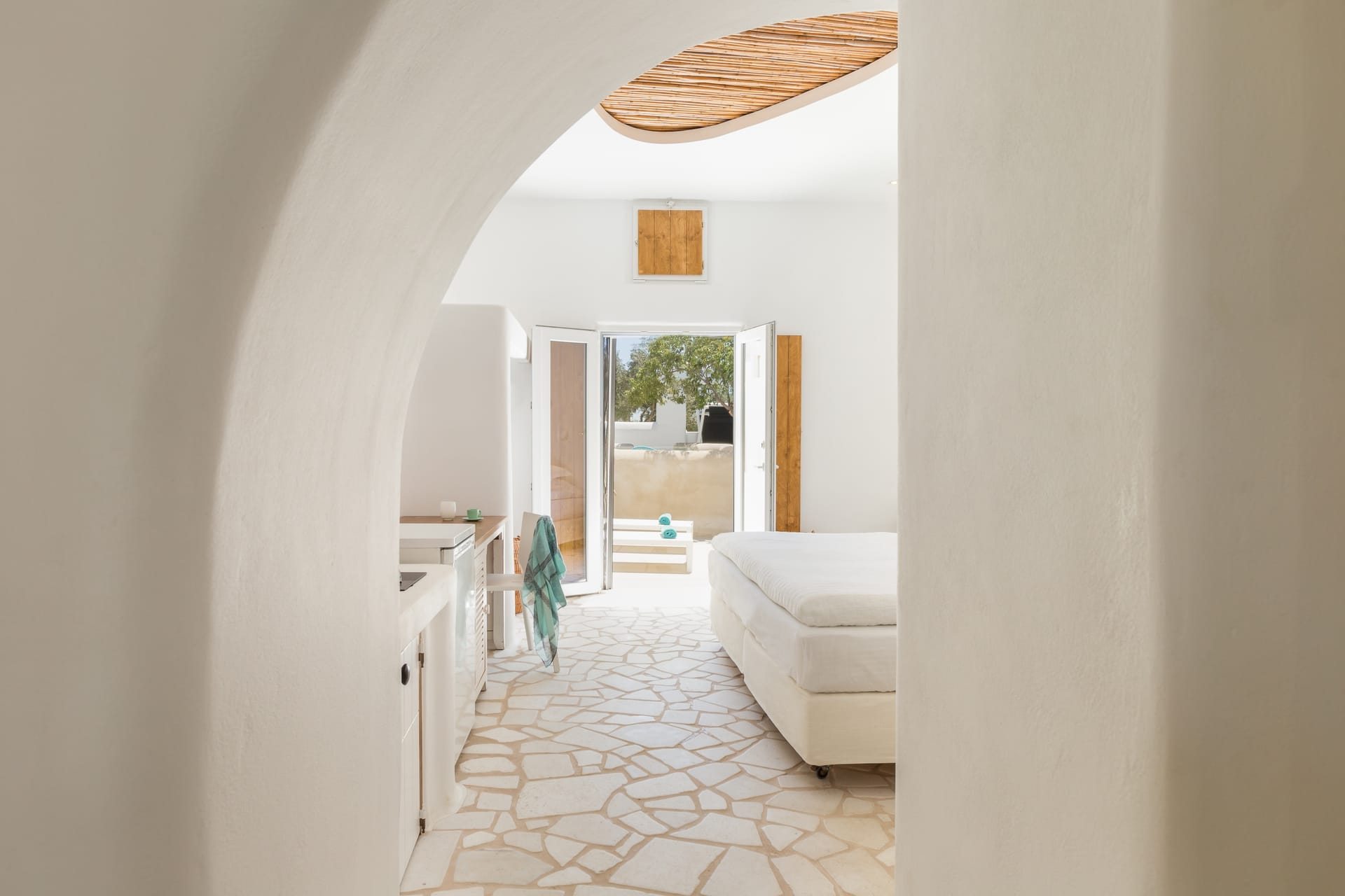 Grande Suite with direct access to the Pool