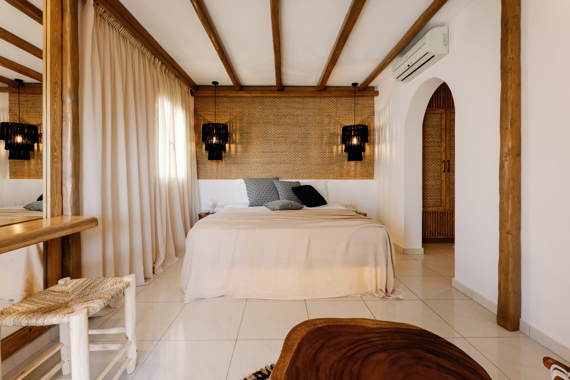 Executive Suite with Private Jacuzzi