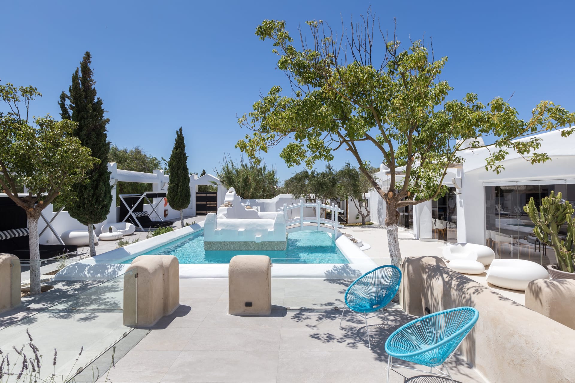 4 Bedroom Villa