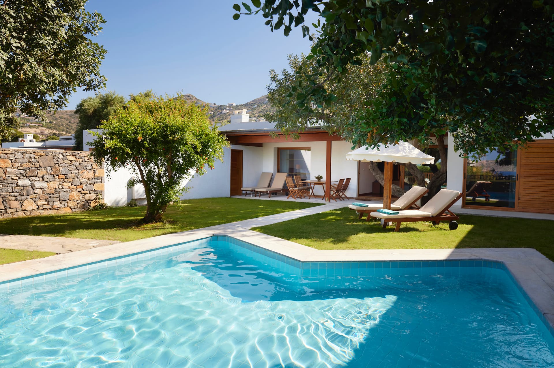 Peninsula Three Bedroom Grand Villa