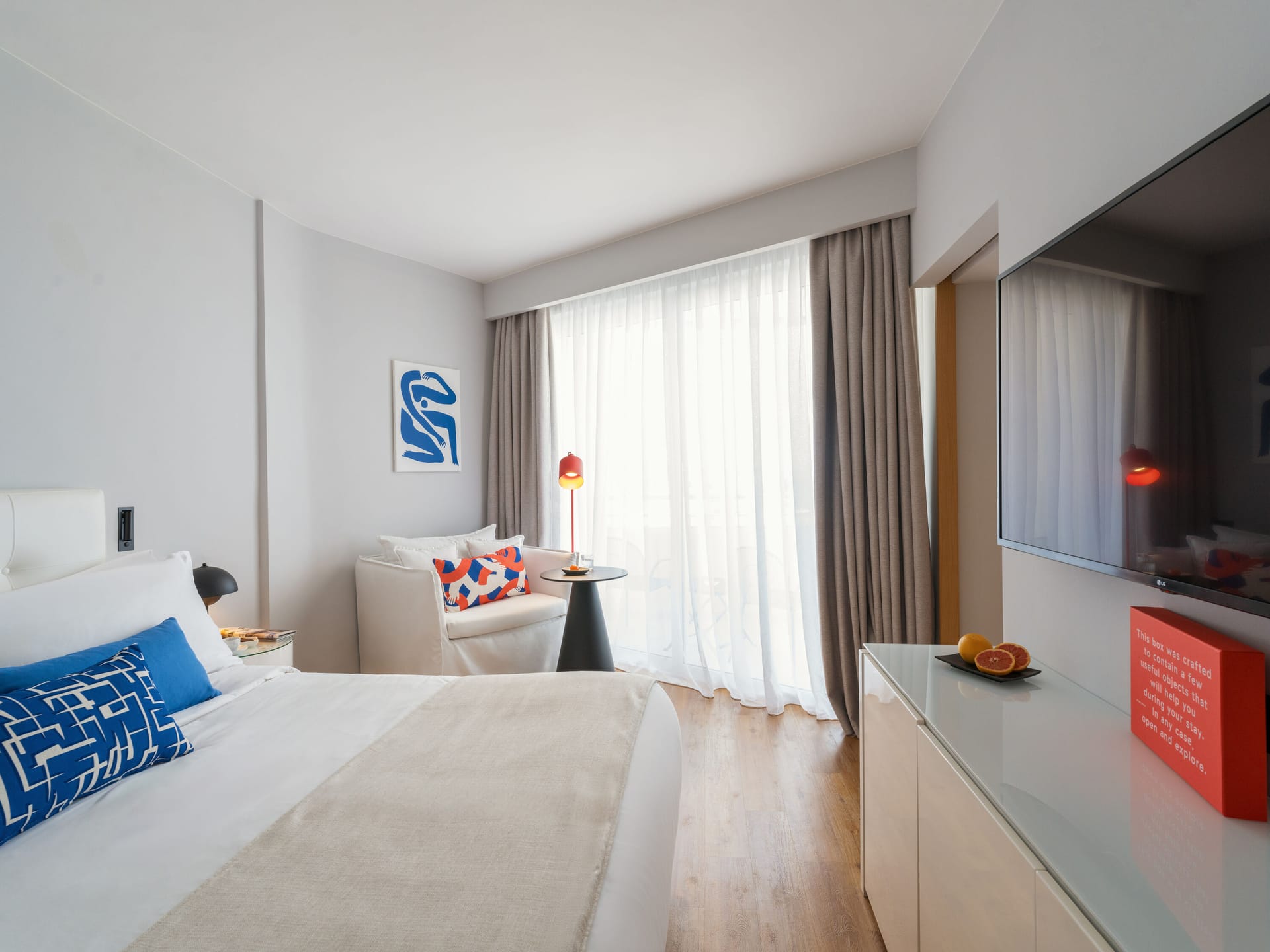 Ivory Junior Suite