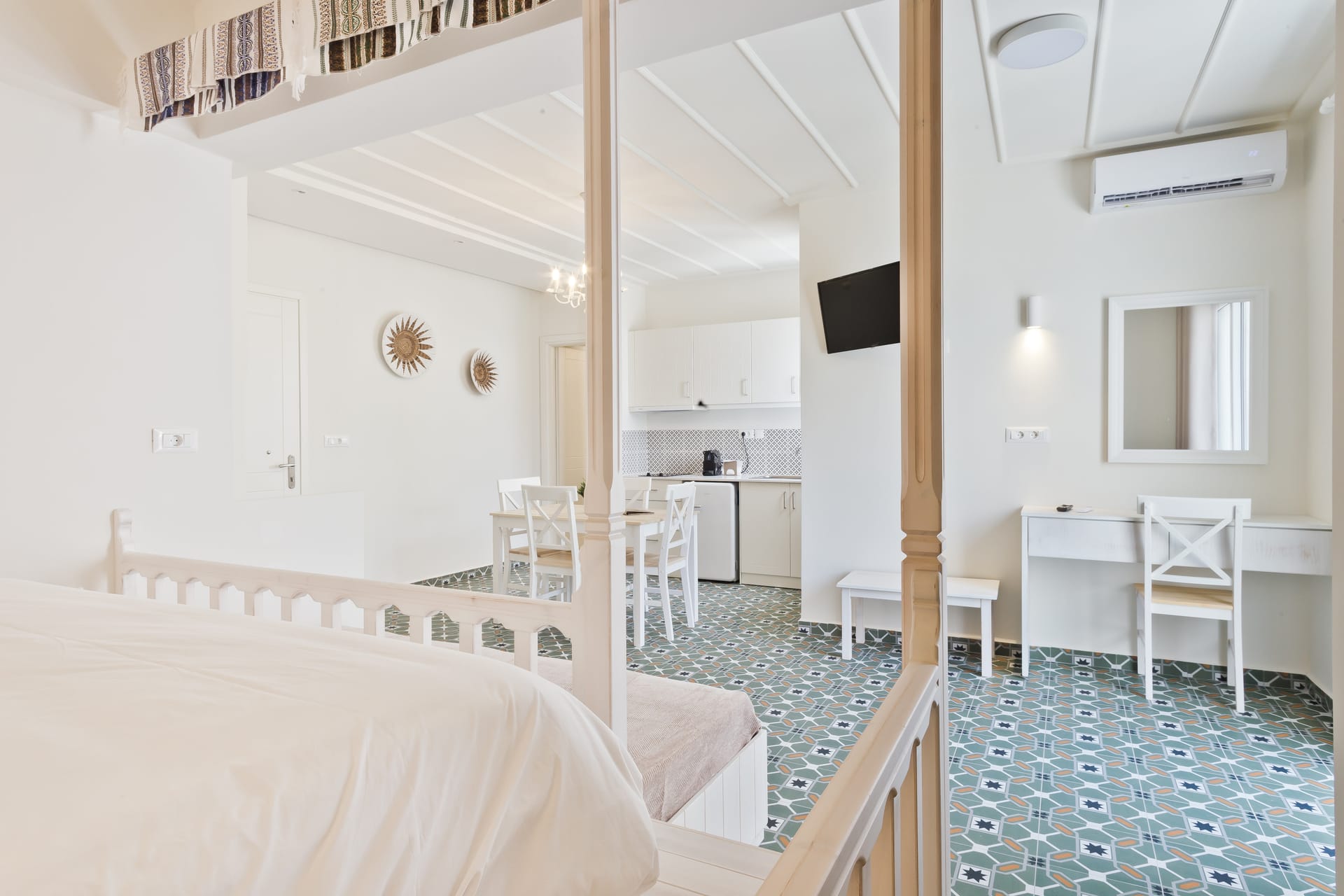 Posidonia Luxury Suites - PILES - 3