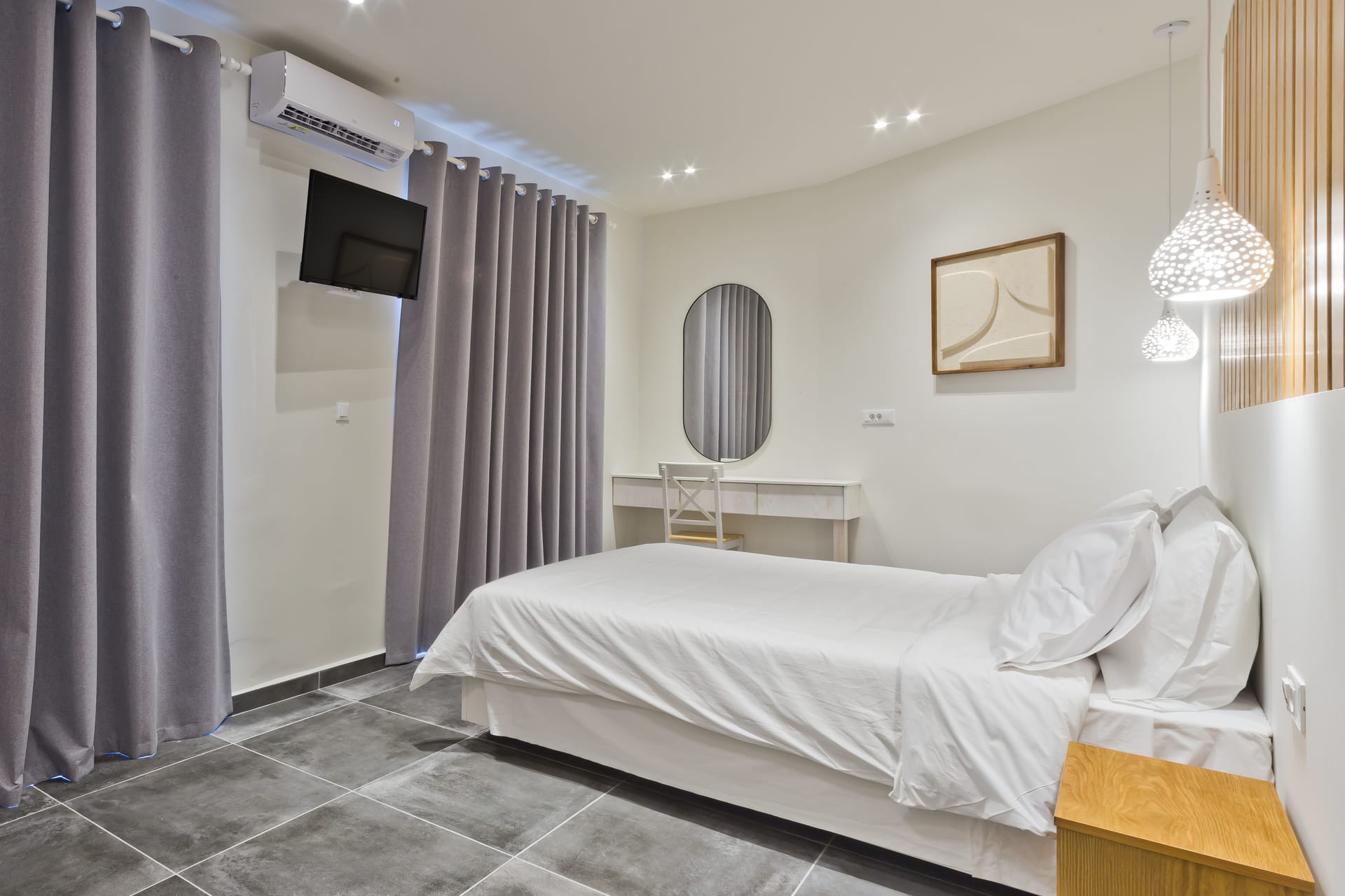 Posidonia Luxury Suites - FINIKI - 3
