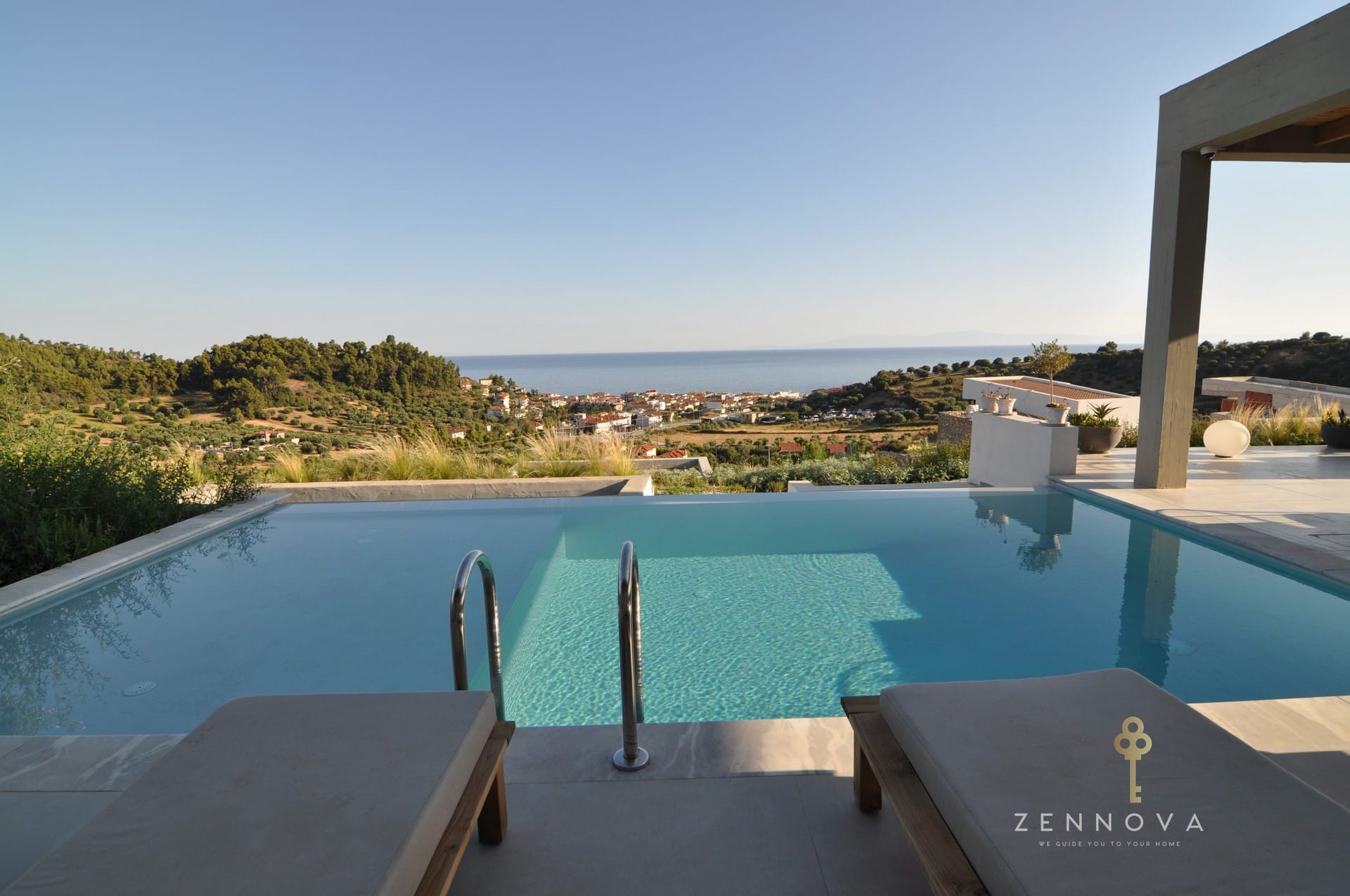 Zennova Kassandra - Z50 - 12