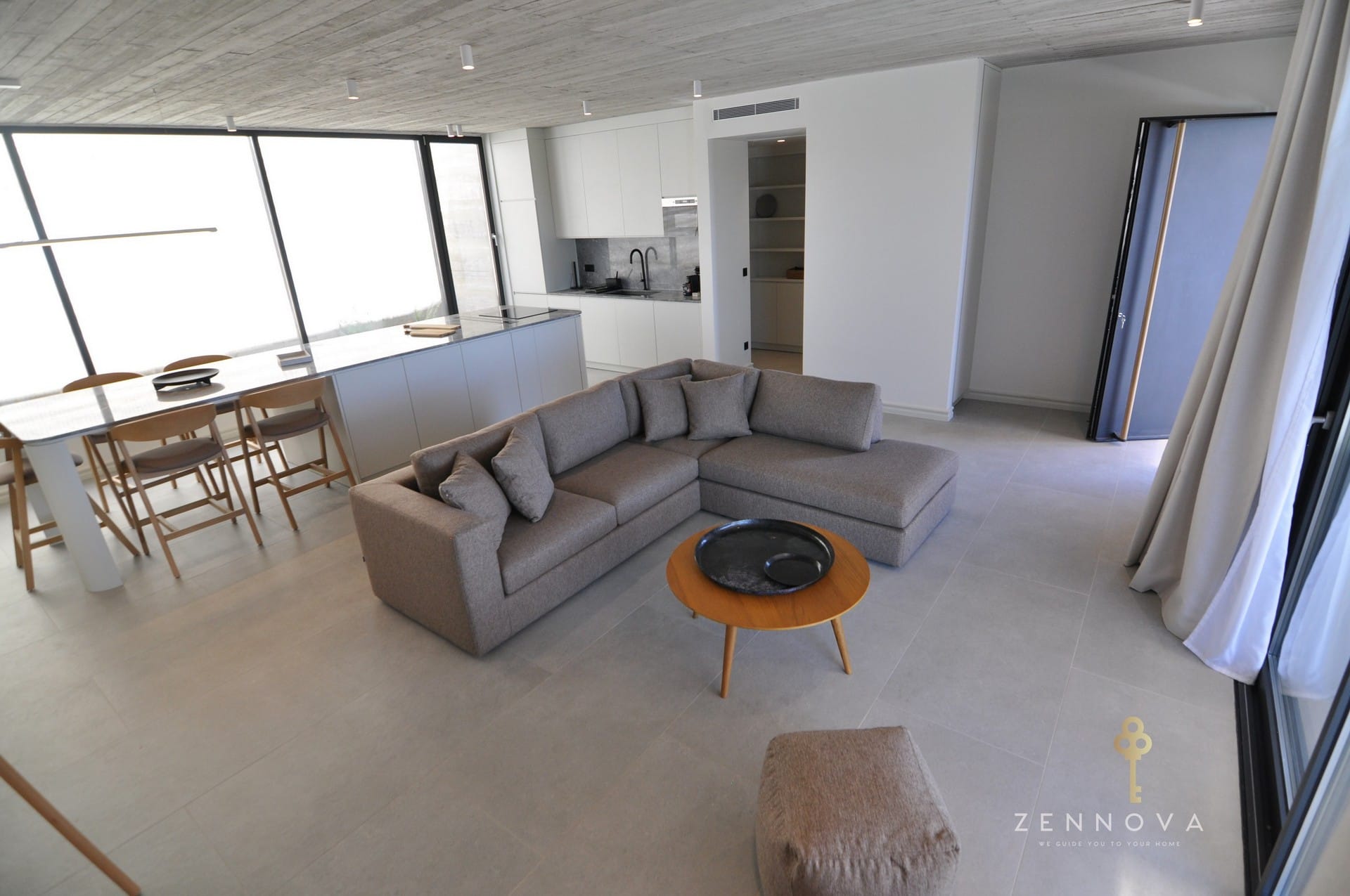 Zennova Kassandra - Z51 - 11
