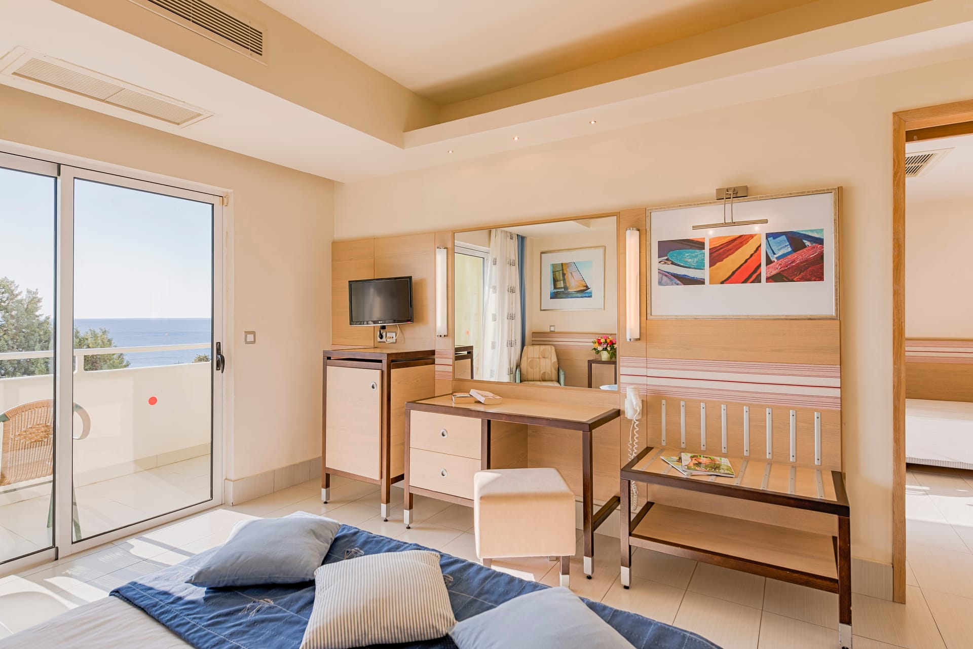 Superior Family Room with Sea View