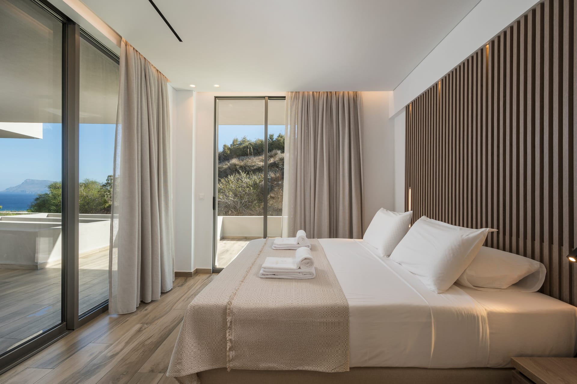 Youphoria Sea View Villas Crete - MAJEST - 3
