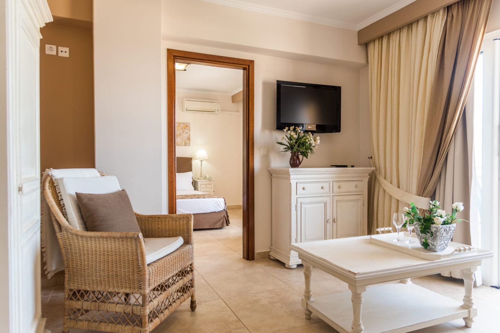 Astron Princess Hotel - SUI - 13