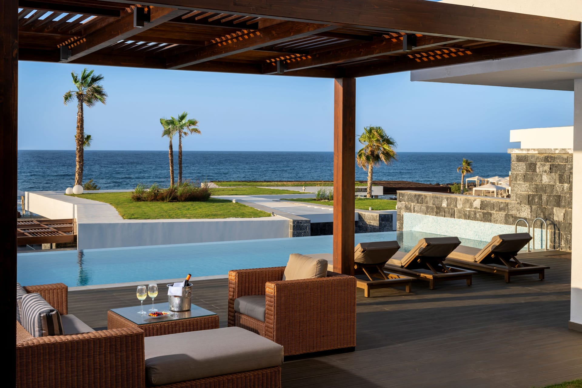 Nana Princess Suites, Villas & Spa - AURA - 2