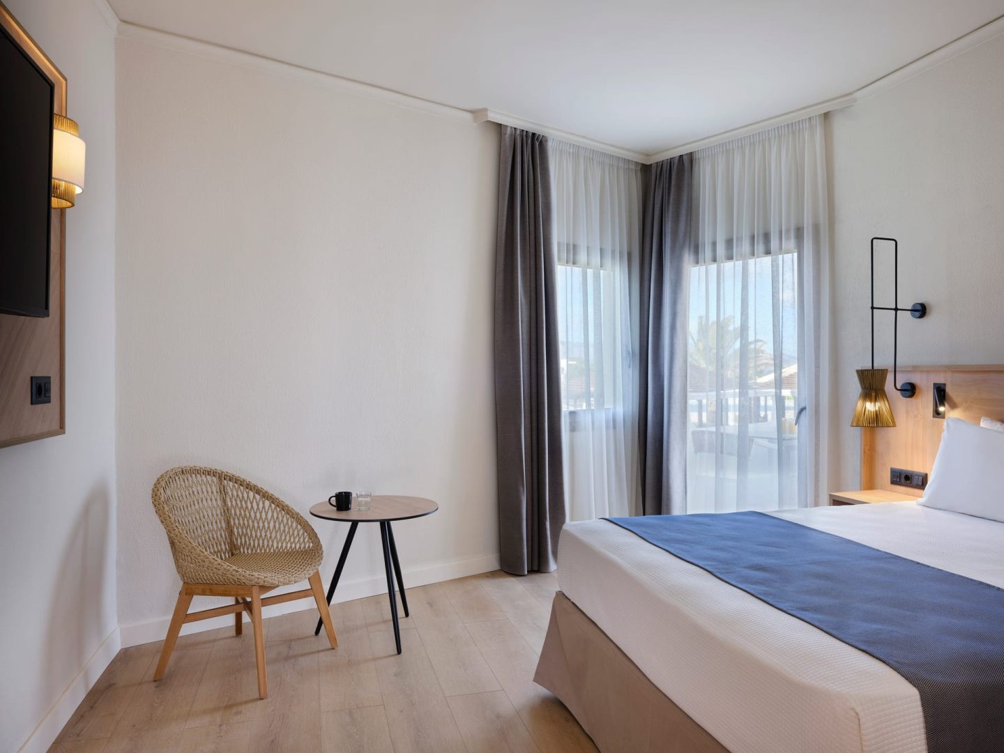 Double Room Inland View