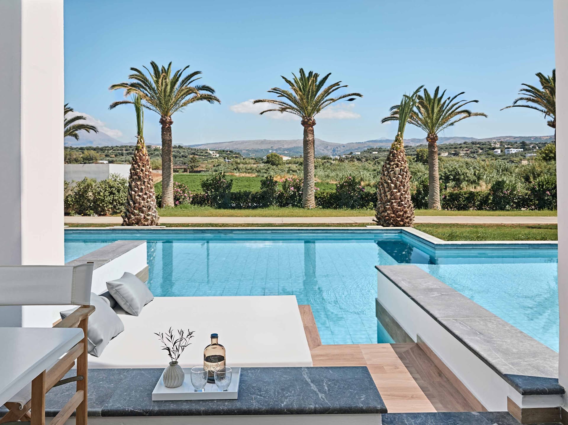 Swim Up Family Guestroom