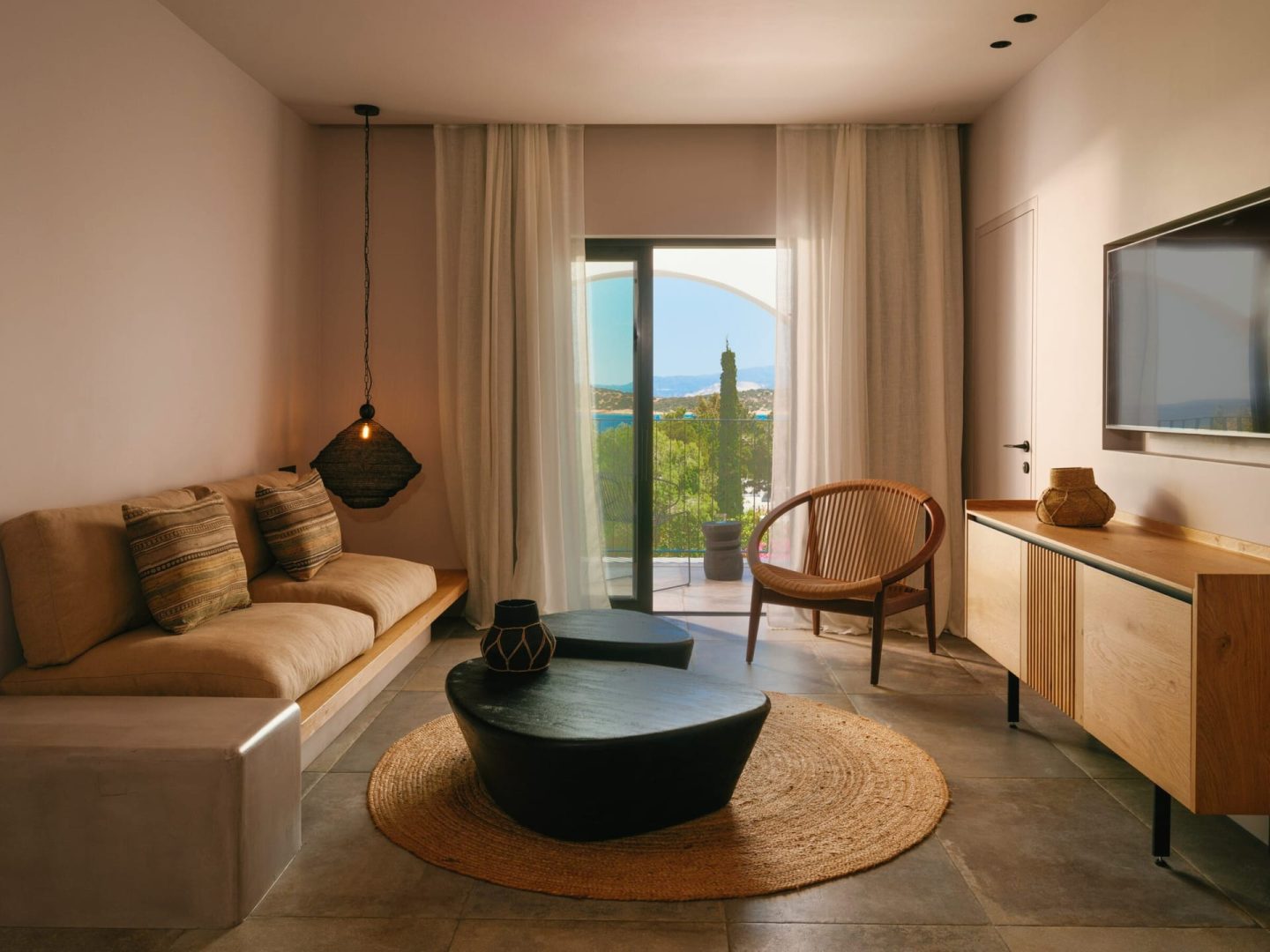 Seaview Suite – Main Building