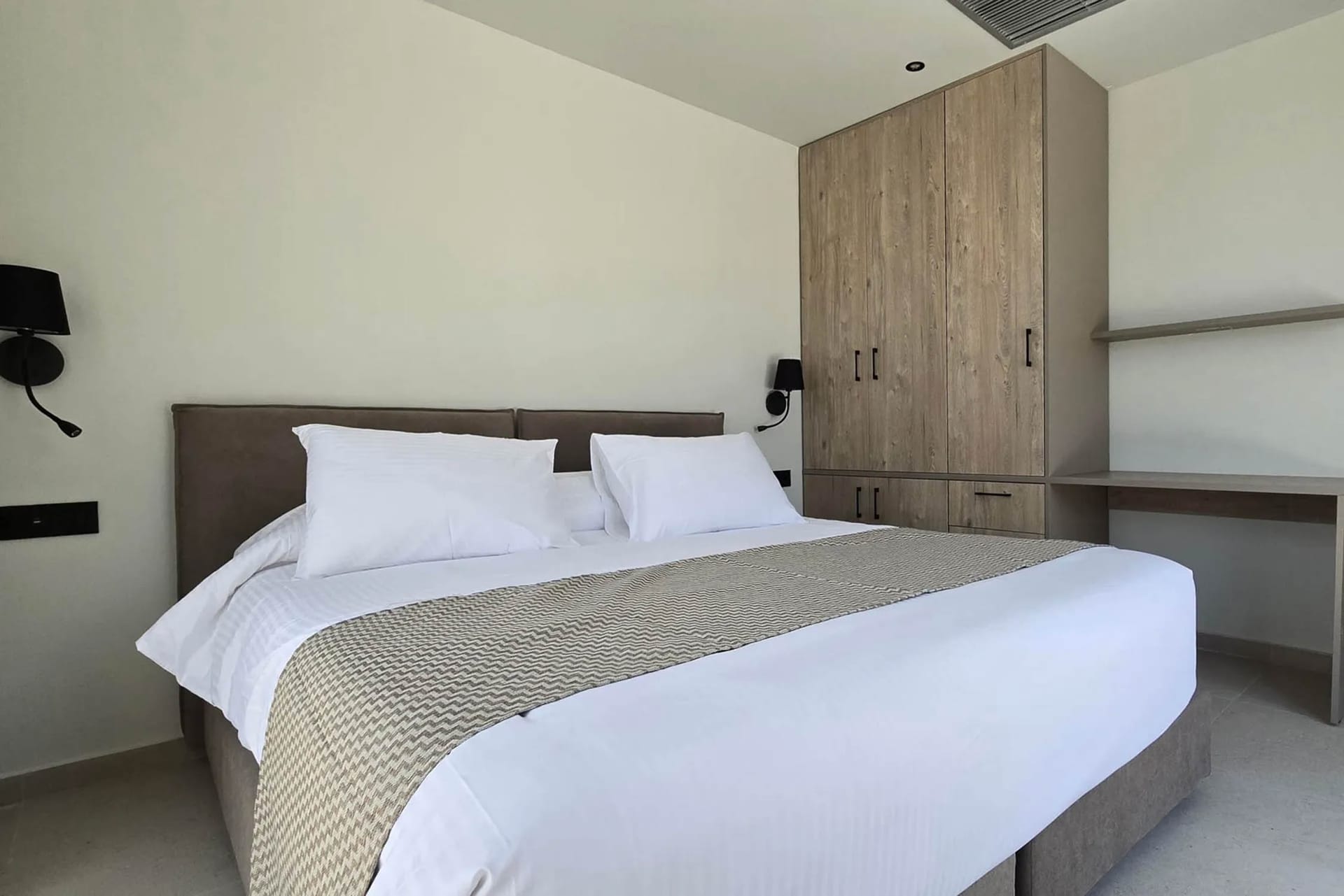Luxury Heavens Rhodes - DANIEL - 12