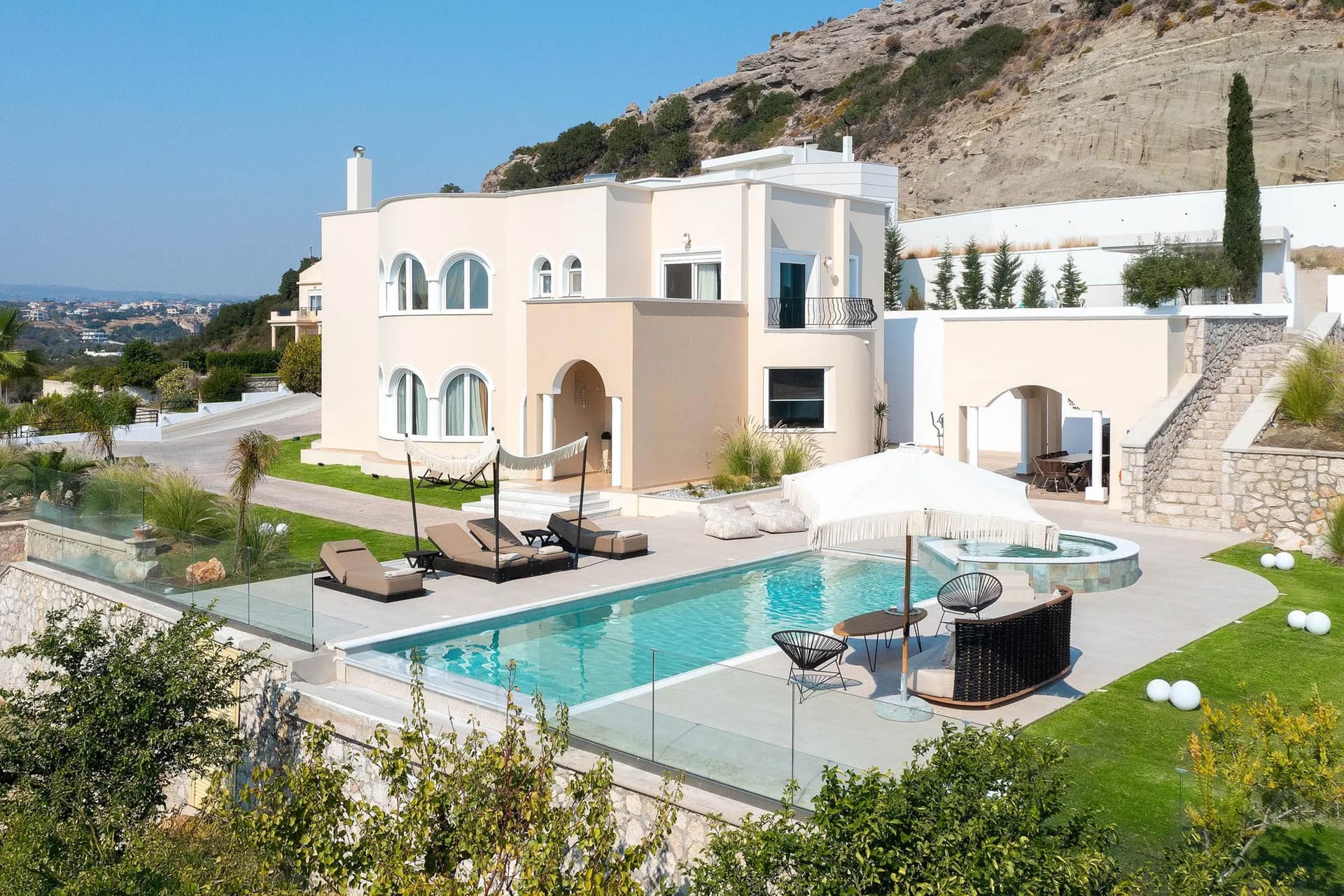 3 bedroom villa Colten
