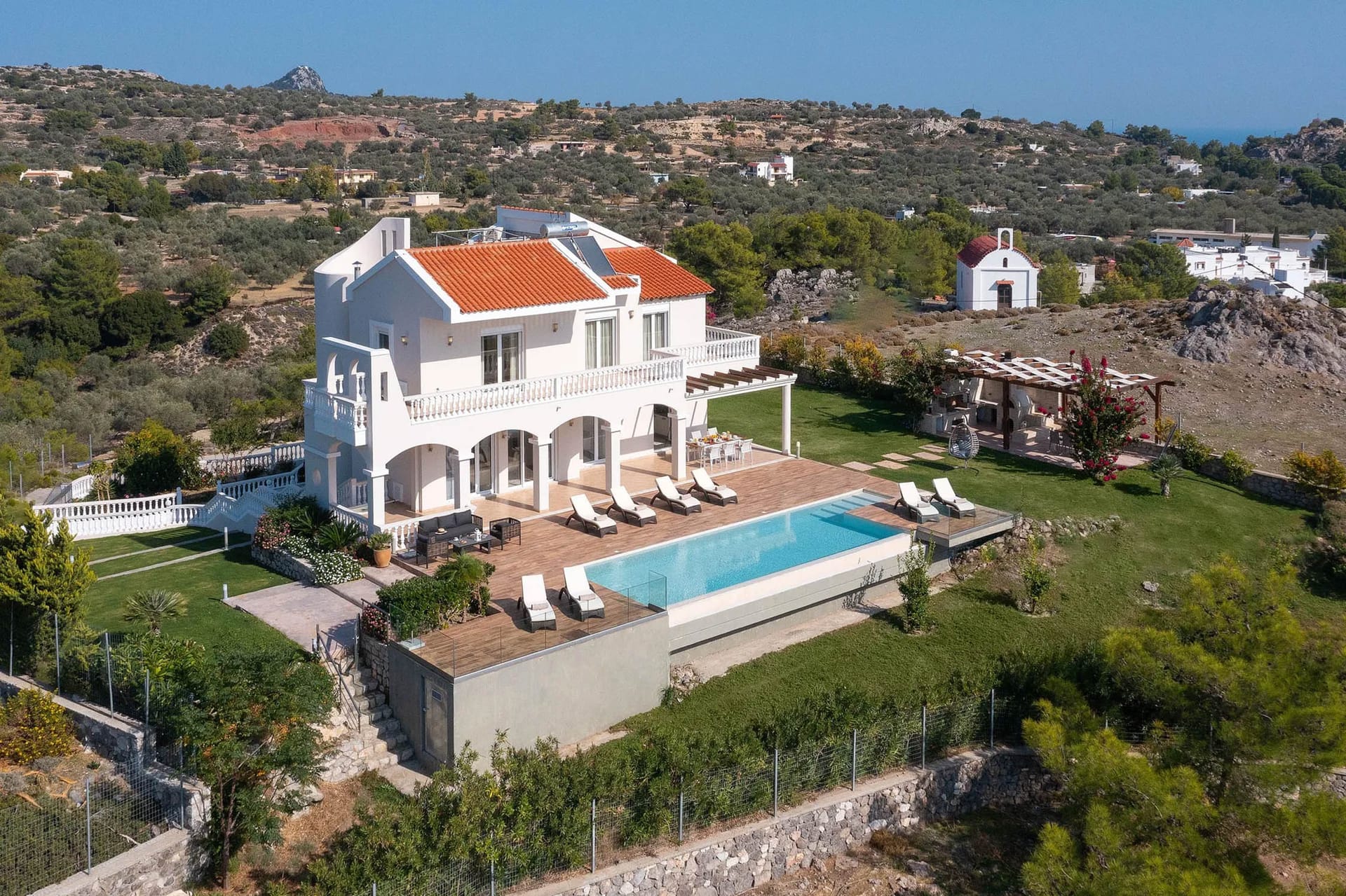 5 bedroom | Villa Fatima | Archaggelos