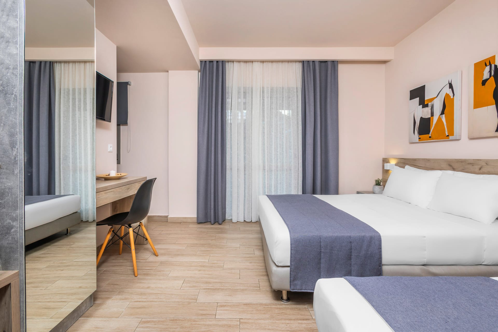 Comfort Triple Room