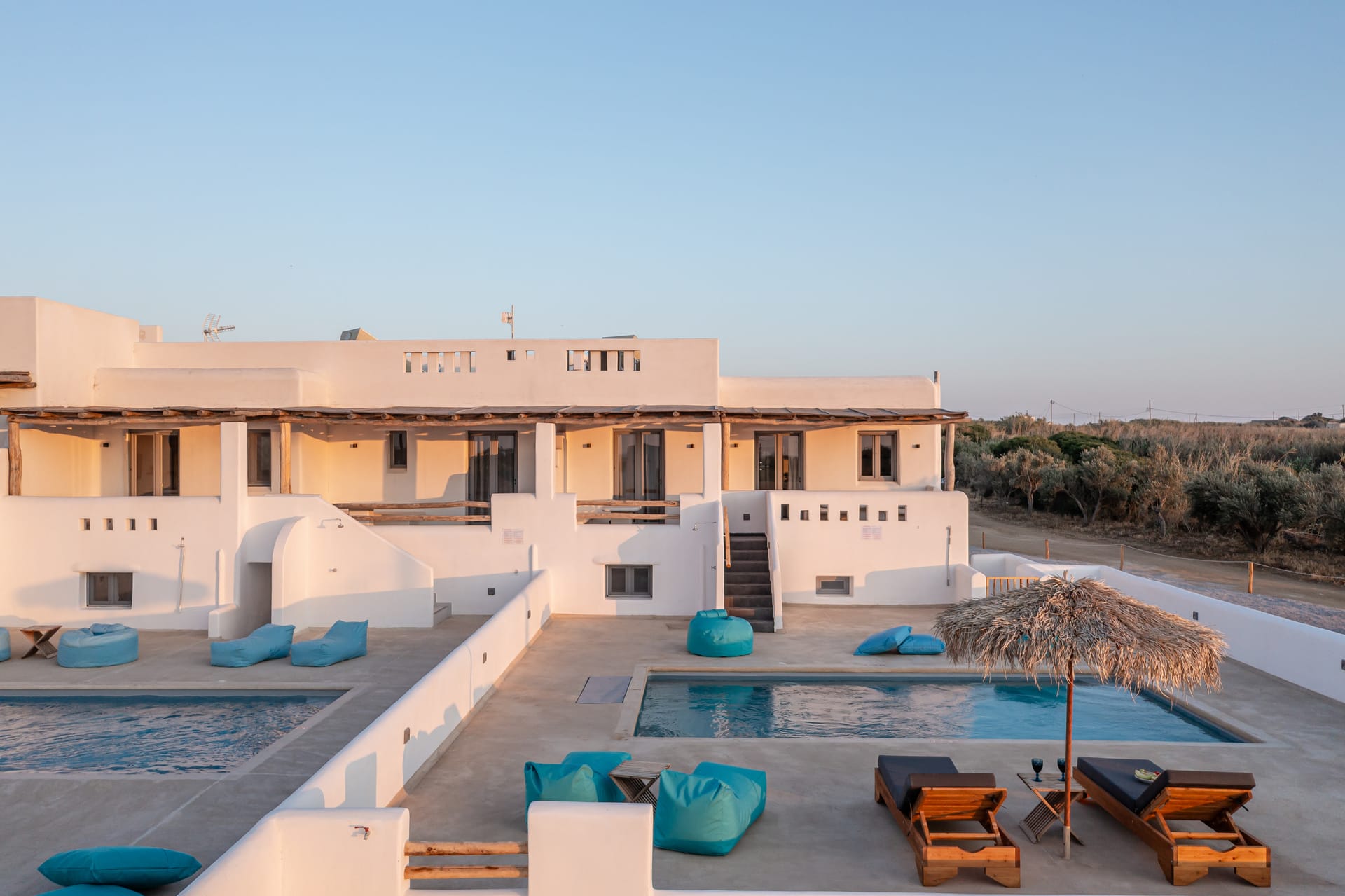 White Cocoon IV 3 Bedroom Villa with private pool and sea view