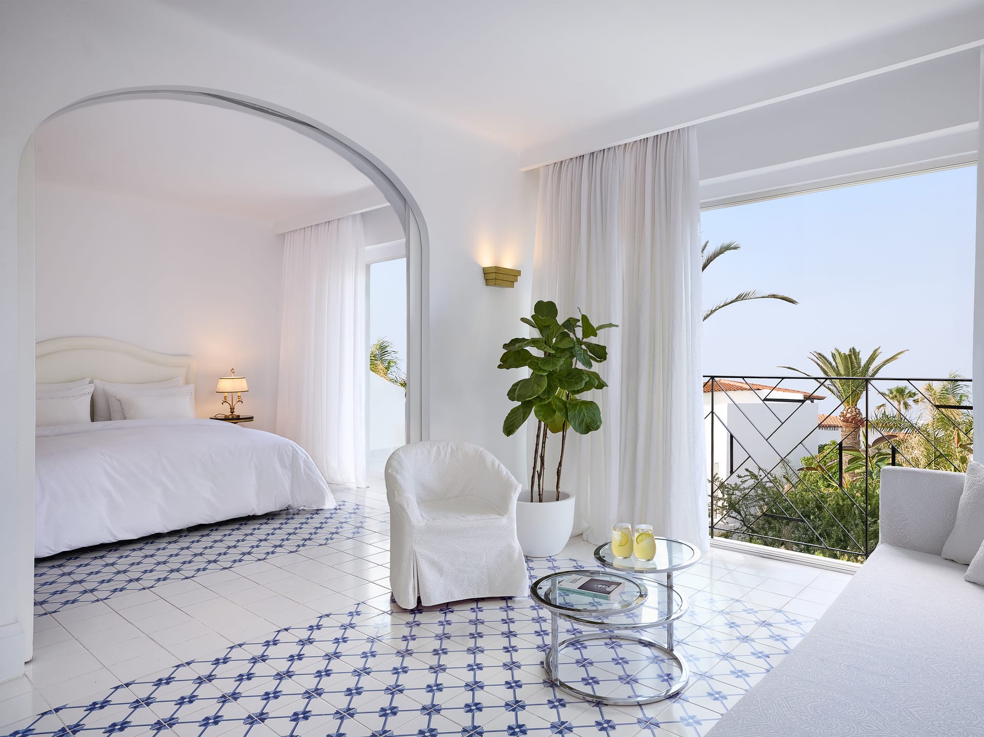 Deluxe Family Suite