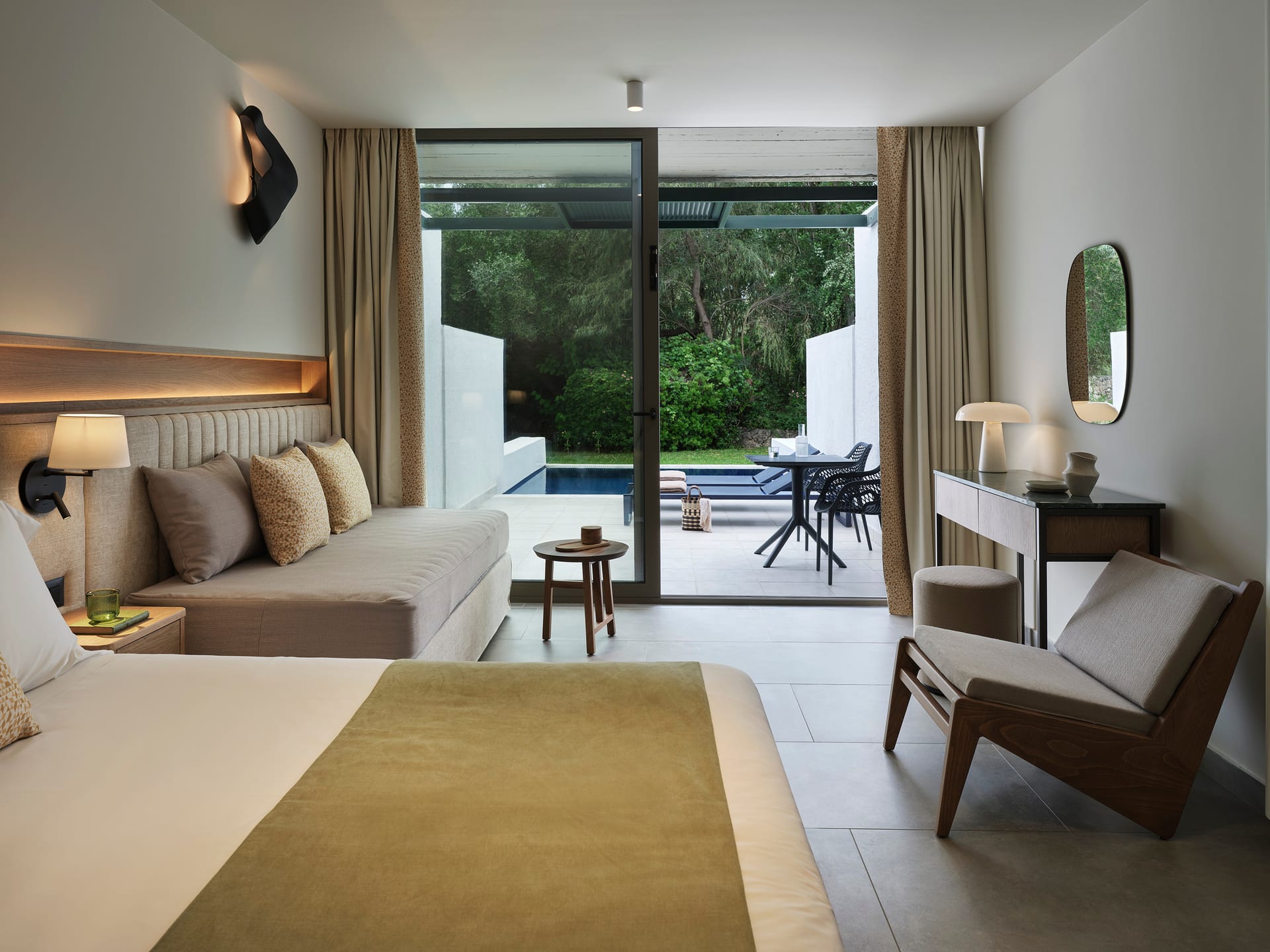 Double Garden View with Private Pool – Bungalow